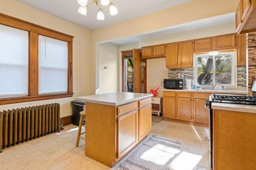 530 Forest St, Saint Paul MN  55106-5216 exterior
