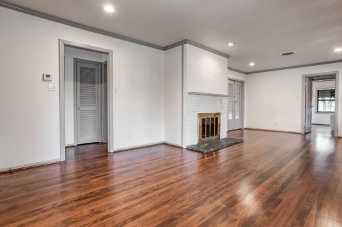 3904 Westcliff Rd, Fort Worth TX  76109-2729 exterior