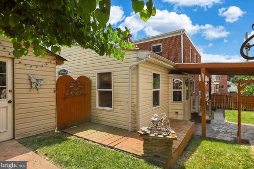 1120 Quebec St, Silver Spring MD exterior