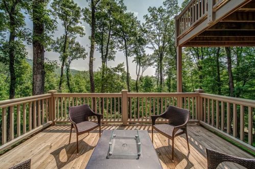 1458 Valley View Dr, Big Canoe GA  exterior