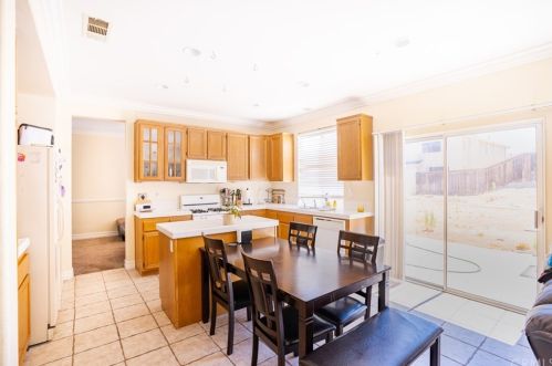 8482 Alexandria St, Riverside CA  92508-8109 exterior