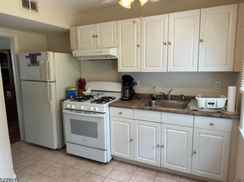 19 Jefferson Ave, Dover NJ  07801-5503 exterior