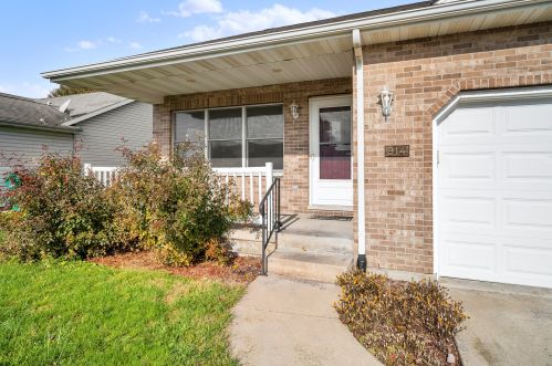 914 Waterford Ct, Lorenzo, IL 60481-2327