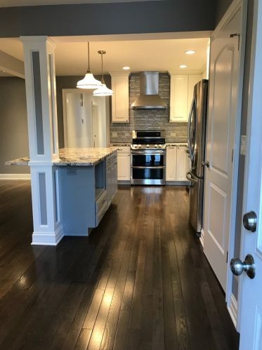 861 Walter Ave, Des Plaines, IL 60016-3230