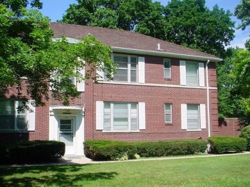1505 Broadway Ave, Urbana, IL 61801-5044