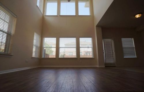 8738 Bigelow Dr, Plano TX  75024-7763 exterior