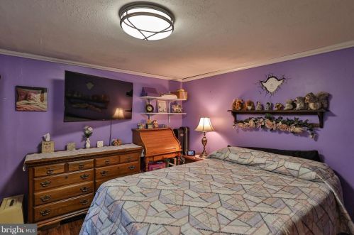 23 Central Ave, Bangor PA 18013-2221 exterior