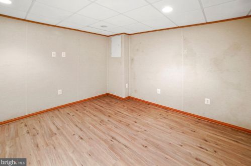 14604 Cobblestone Dr, Silver Spring MD 20905-5807 exterior