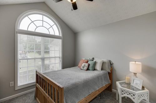 246 Blue Grass Dr, Jefferson GA  30549-8314 exterior