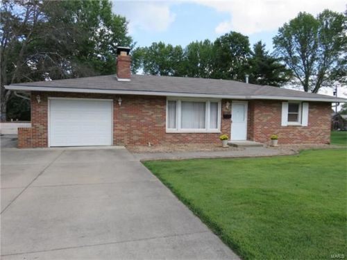 5217 Wickway Dr, Alton, IL 62002-5843