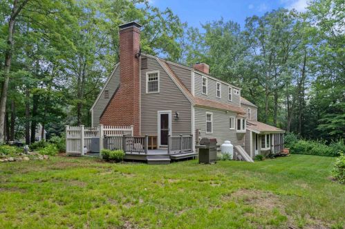 24 Storybrook Ln, Amherst, NH 03031-2604