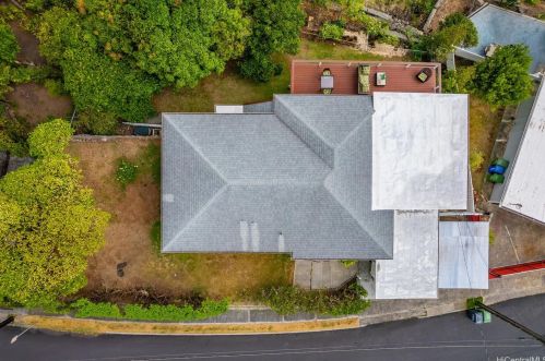 735 Ahuwale St, Honolulu, HI 96821-1601