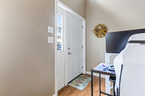 2598 Bluff View Dr, Fenton, MO 63026-6810