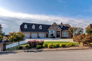 150 Gold Finch Ln, Vonore, TN 37885-2073