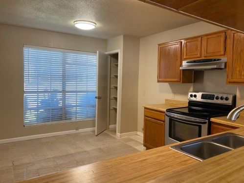 4660 Greenfern Ln, Fort Worth TX  76137-1546 exterior