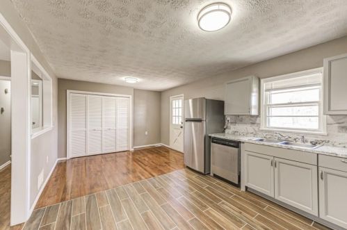 116 Woodhaven Dr, Stockbridge GA  30281-4206 exterior