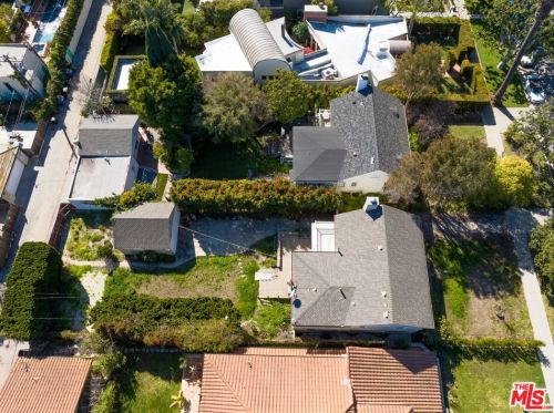 208 Alta Ave, Santa Monica CA  90402-2728 exterior
