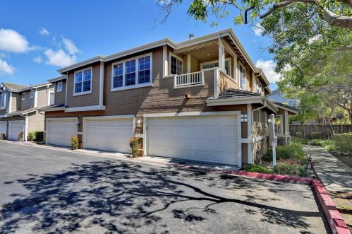 5 Pond Ct, Milpitas, CA 95035-4352