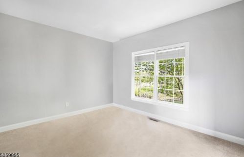 58 Kim Ln, Hackettstown NJ  07840-5623 exterior