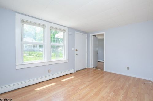 23 Allentown Rd, Parsippany, NJ 07054-2606
