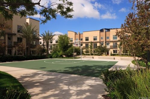 53 Waldorf, Irvine CA  92612-1066 exterior