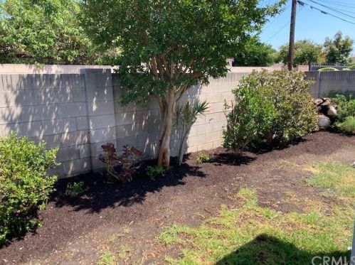 1905 Fairview St, Santa Ana, CA 92706-2205
