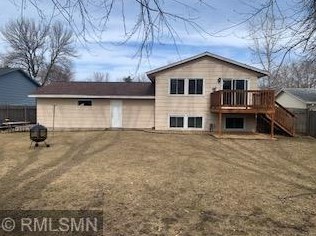 2132 Cliffhill Ln, Saint Paul MN  55122-2389 exterior