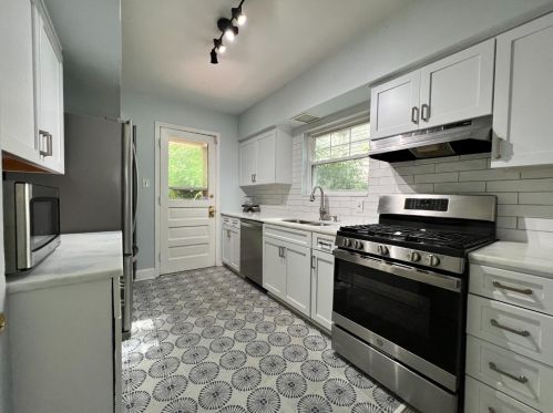 3226 Glengyle Ave, Cincinnati OH  45208-3132 exterior