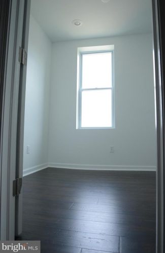 2620 Amber St, Philadelphia PA  19125-1404 exterior