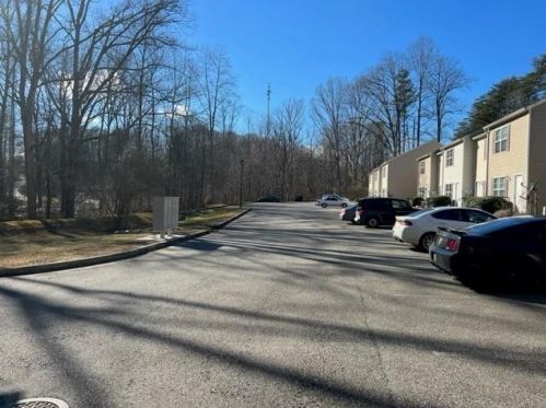 40 Cleves Way, Dahlonega, GA 30533-1404