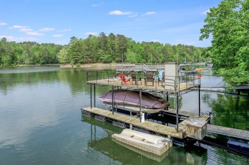 318 Toto Dr, Dawsonville, GA 30534-6415