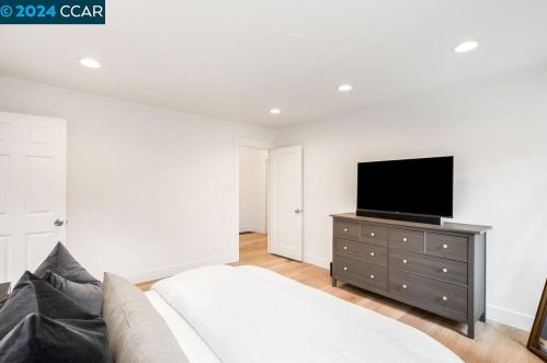 3035 Vessing Rd, Concord CA  94523-4516 exterior
