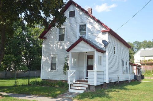79 Woodburn St, Keene, NH 03431-2530