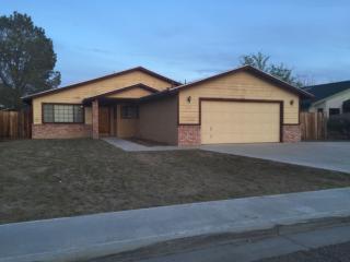 1118 Amie Ct, Ridgecrest, CA 93555-3044