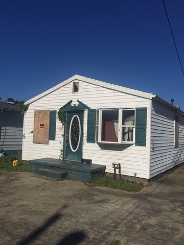217 Carson St, Saint Albans, WV 25177-1962