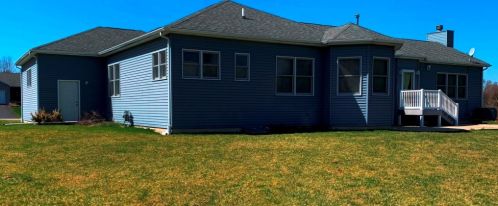3808 Schuette Dr, Bull Valley, IL 60097-8145