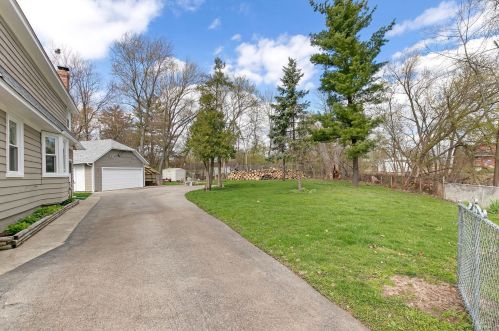 37503 Terrace Ln, Spring Grove, IL 60081-9322