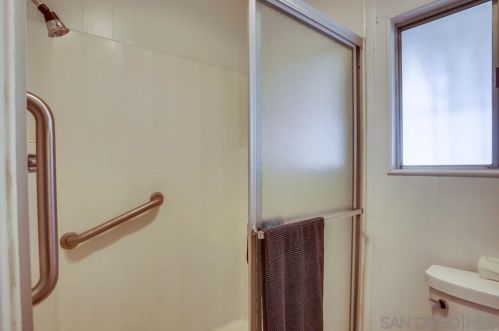 1145 Barham Dr, San Marcos CA  92078-4532 exterior