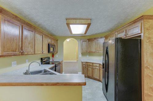 2005 Lantern Dr, Jefferson GA  30549-6996 exterior