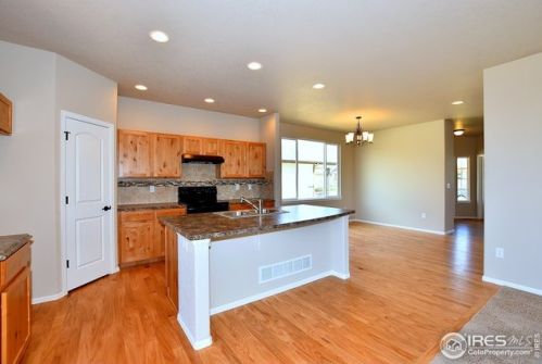 2629 Emerald St, Loveland CO 80537-2011 exterior