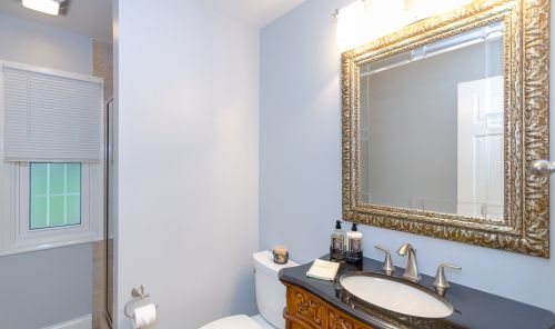 480 81 St, Willowbrook IL  60527-5985 exterior