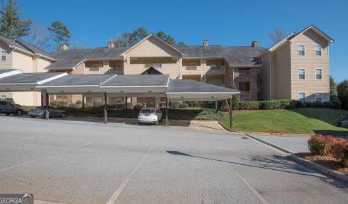 94 Gleneagle Ct, Clayton, GA 30525-5560
