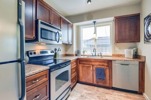 3030 Sherman St, Englewood CO  80113-1624 exterior