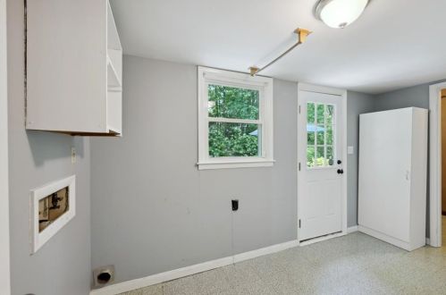 2745 Eaton Pl, Atlanta GA  30350-5547 exterior