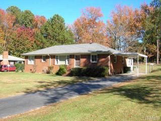 613 Starmont Dr, Durham, NC 27705-2930