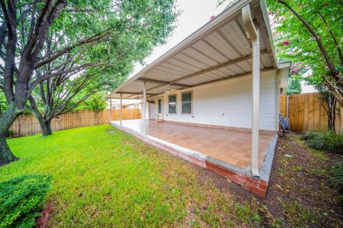 9880 Willowick Ave, Fort Worth TX  76108-4811 exterior