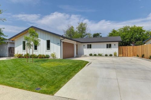 1176 Avon Way, Folsom, CA 95630-3125