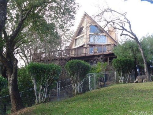2426 Stern Deck Rd, Lake Nacimiento, CA 93426-9647