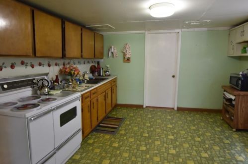100 Oglesby Bridge Rd, Conyers GA  30094-4136 exterior