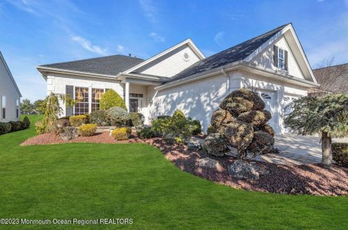 44 Barton Creek Rd, Jackson Twp, NJ 08527-4037
